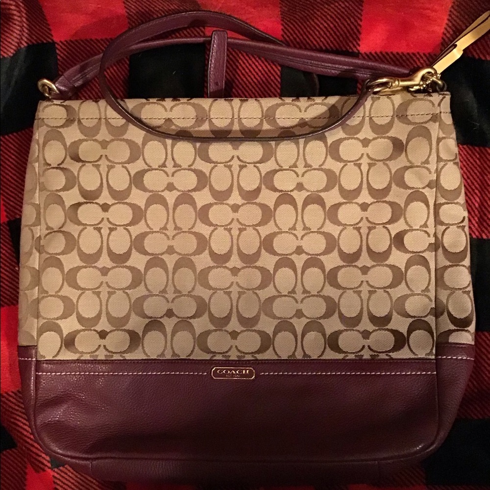 Coach Classic Zip Tote